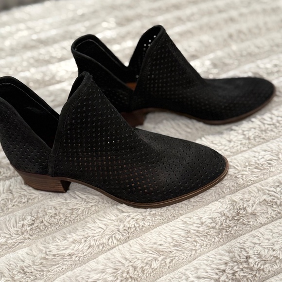 Lucky Brand Baley Bootie Size 9.5 - Picture 4 of 6